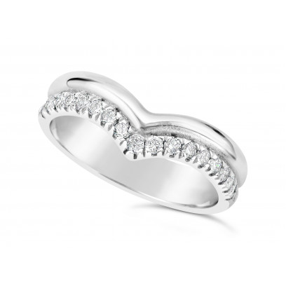 Solitaire wedding ring hot sale with band