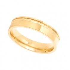 9ct Yellow Gold Gents 5mm Diamond Cut Wedding Band