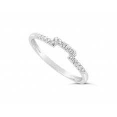 18ct White Gold Ladies 1.5mm Wide Diamond Shaped Ring, set with 16 Round Brilliant cut Diamonds in Undercut Setting, Total Diamond Weight 0.10ct H S/I   
