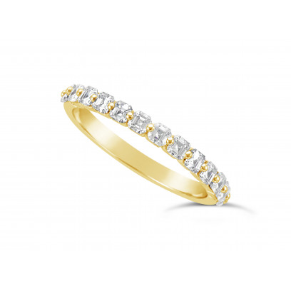 Fine Quality 18ct Yellow Gold Unique Narrow Asscher Cut Wedding Band Set With 13 Diamonds, Total Diamond Weight 0.75ct
