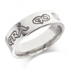 9ct White Gold Gents 6mm Celtic Wedding Ring Engraved with ""gra go deo"" (love forever)  "