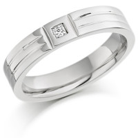Platinum Ladies 4mm Wedding Ring with 2   Parallel Grooves and Set with 4pt Princess Cut Diamond in a Square 