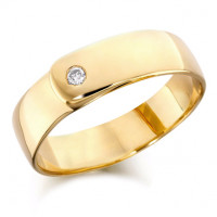 18ct Yellow Gold Gents 7mm Wedding Ring Set with Single 7pt Diamond    