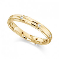 9ct Yellow Gold Ladies 3mm Wedding Ring with Centre Groove and Diamonds Set Evenly Spaced All Around, Total Weight 8pts  