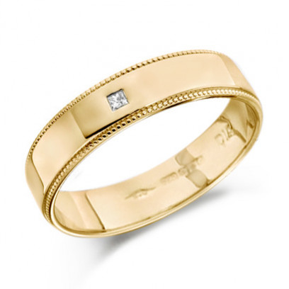 9ct Yellow Gold Gents 5mm Wedding Ring with Beaded Edges and Set with Single 3pt Princess Cut Diamond  