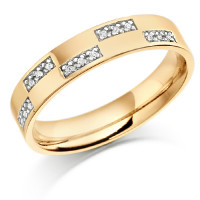 9ct Yellow Gold Ladies 4mm Wedding Ring Set with 7.5pts of Diamonds in Rectangular Pattern  