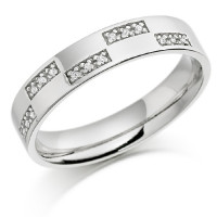 9ct White Gold Ladies 4mm Wedding Ring Set with 7.5pts of Diamonds in Rectangular Pattern  