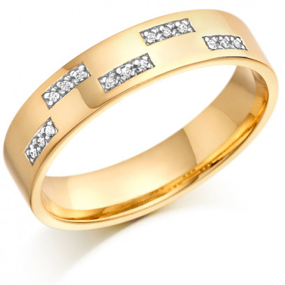 9ct Yellow Gold Gents 5mm Wedding Ring Set with 7.5pts of Diamonds in Rectangular Pattern  