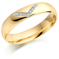 9ct Yellow Gold Gents 5mm Wedding Ring with Diamond V-Shape Pattern Set with 4.5pts of Diamonds  