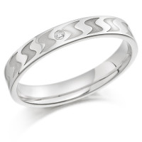 9ct White Gold Ladies 3mm Wedding Ring with Frosted S-Shape Pattern and Set with 1pt of Diamonds  