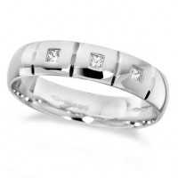 9ct White Gold Gents 5mm Wedding Ring with 3 Square Boxes and a Princess Cut Diamond Set in Each, Total Weight 11pts  