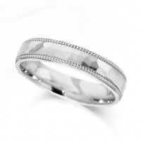 9ct White Gold Ladies 4mm Wedding Ring with Stipple and Beaded Pattern Centre  