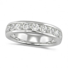 18ct White Gold Ladies Classic 1ct Diamond Channel Set Half Eternity Ring