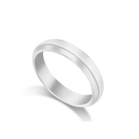 18ct White Gold Ladies 4mm Bevelled Edge Court Shape Wedding Ring 