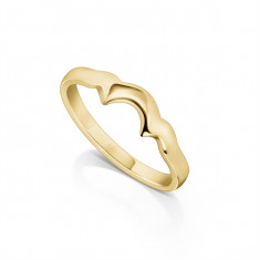Curved Shaped Wedding Ring to Fit Around Your Engagement Ring