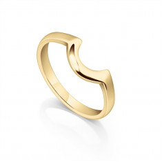 Curved Shaped Wedding Ring to Fit Around Your Engagement Ring