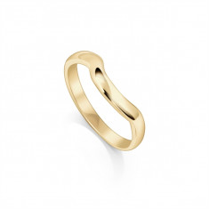 Curved Shaped Wedding Ring to Fit Around Your Engagement Ring