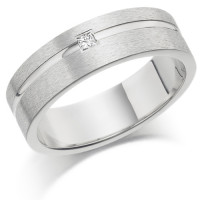 Gents 6mm 9ct White Gold Ring with Shiny Groove and Set with a Single 5pt Princess Cut Diamond